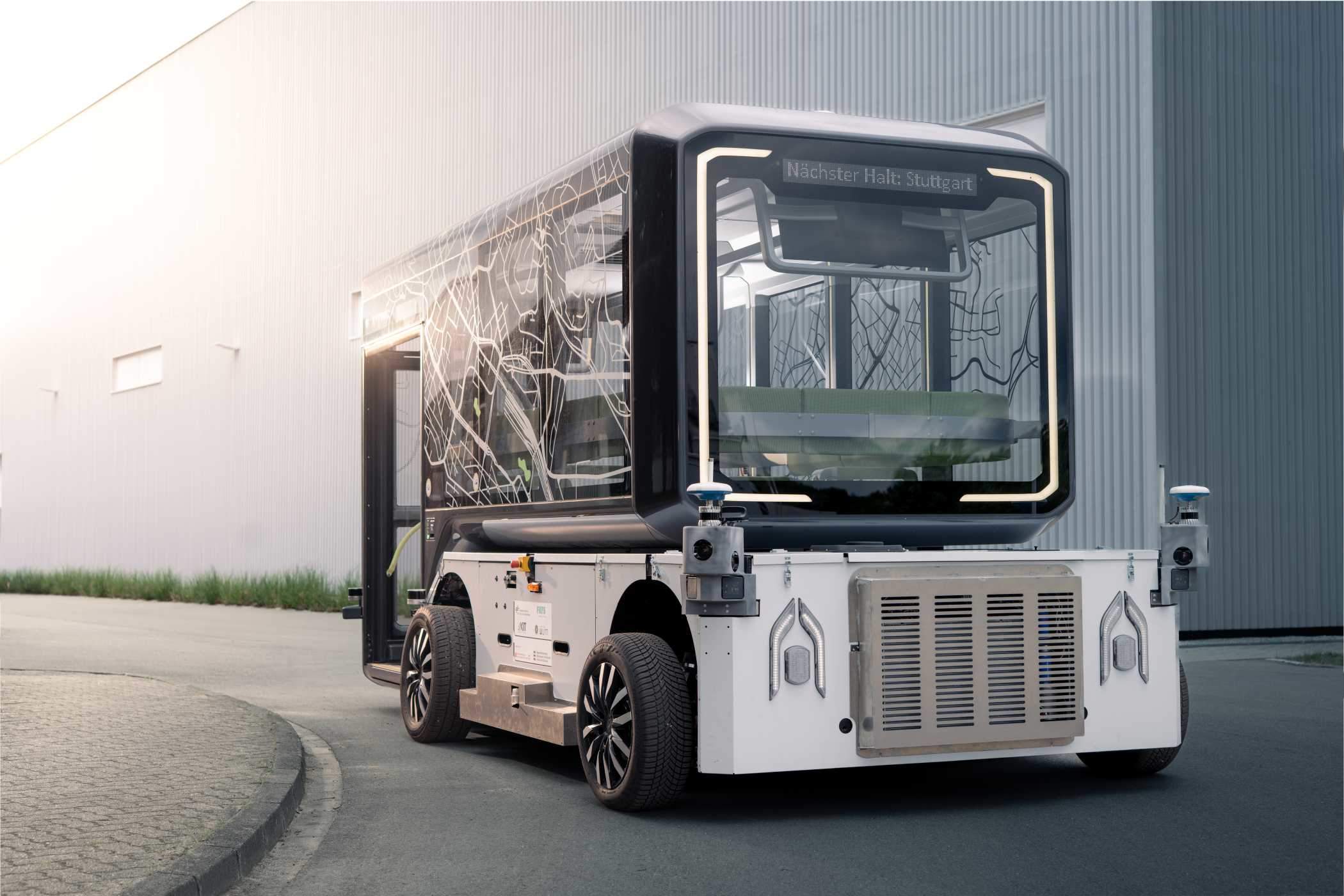 The U-Shift system combines a driving platform (