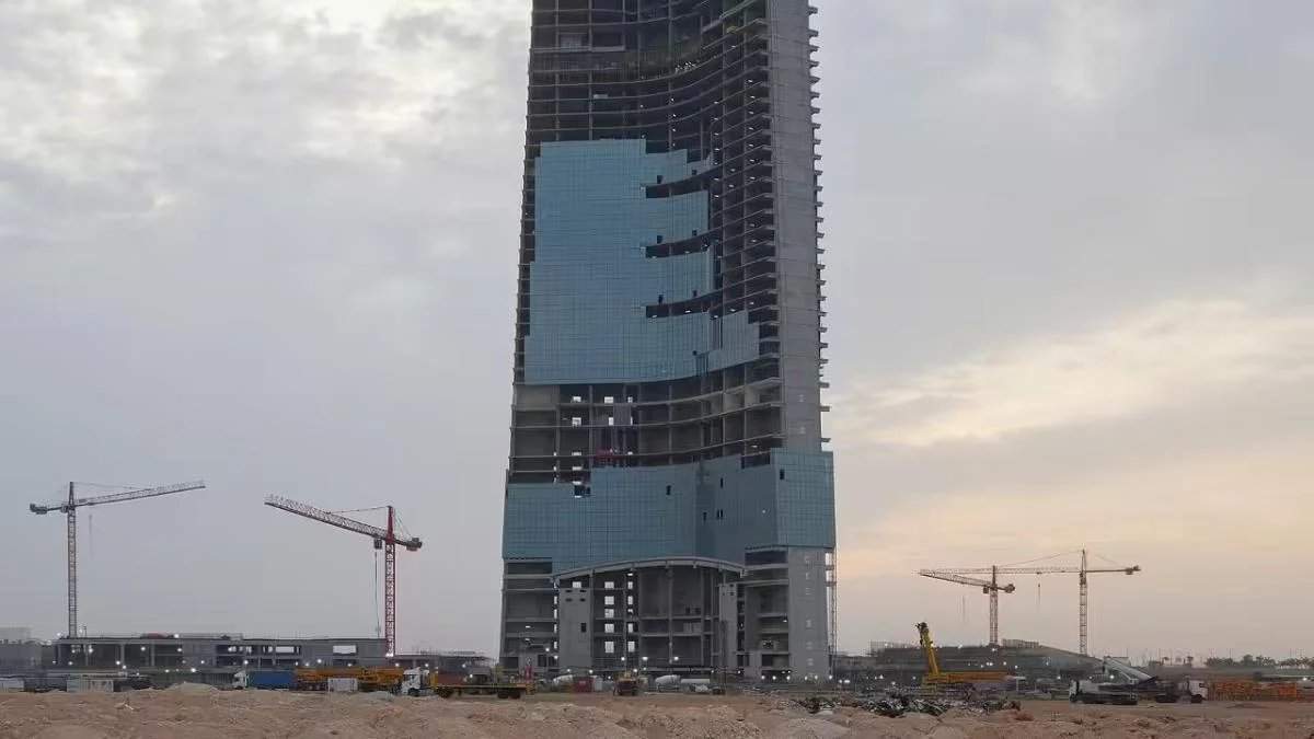 Der Jeddah Tower erreicht die 100. Etage und verändert die saudi-arabische Immobilienlandschaft