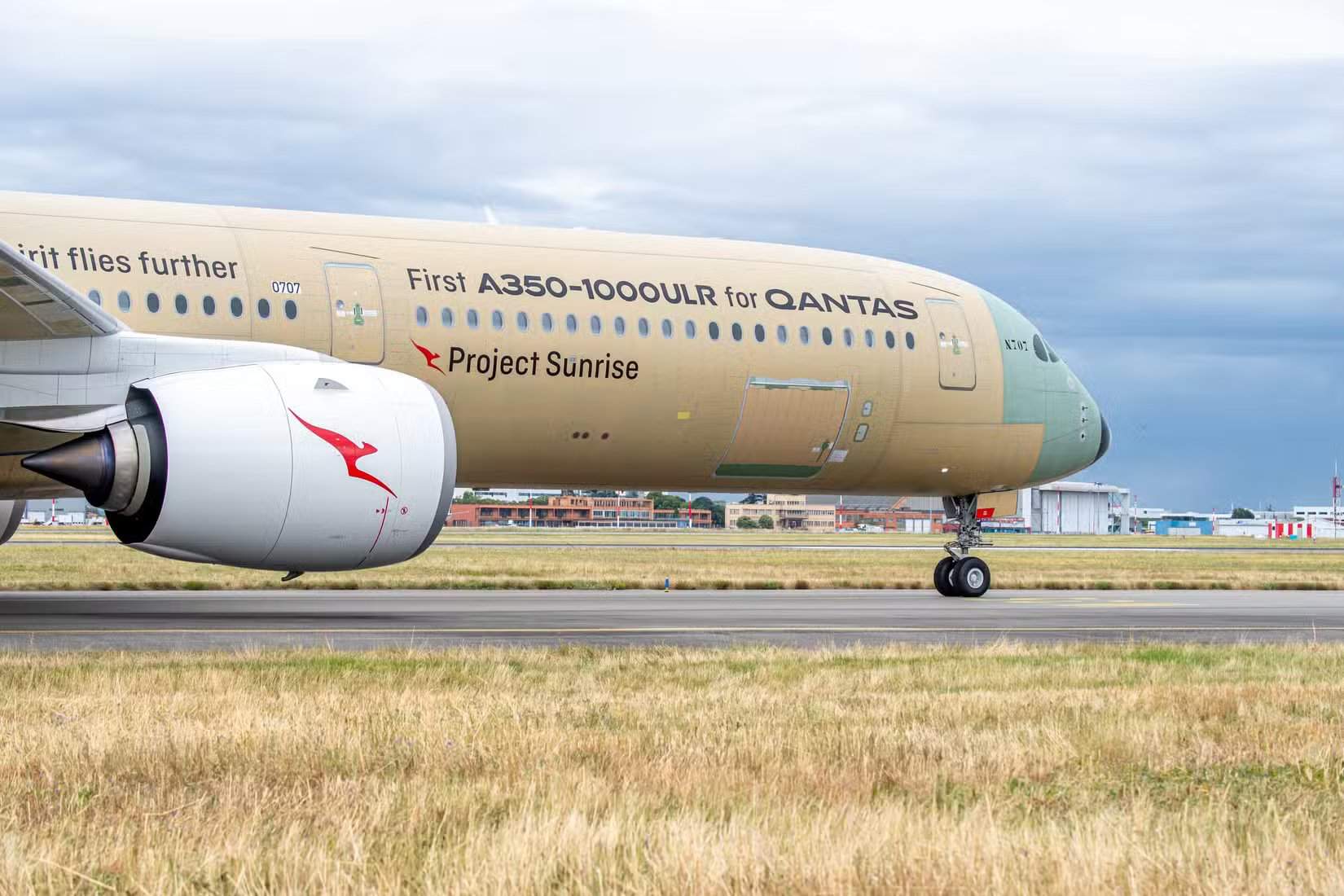 A350-1000ULR MSN707 Qantas Primer vuelo-aterrizaje_AI-PHO-0383-08-019