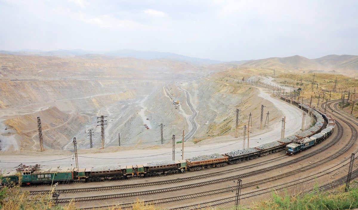 La empresa minero-metalúrgica de Almalyk (АГМК) y KfW IPEX-Bank GmbH: la asociación estratégica alcanza nuevas alturas