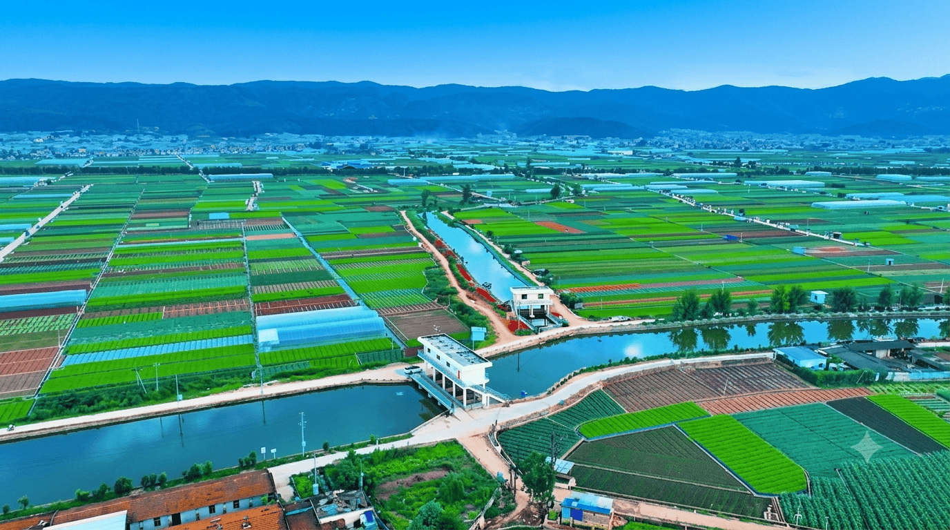 近日，天航局承建的云南杞麓湖主要入湖河道综合治理工程七条河道均治理完成。项目建成后将有效筑牢生态屏障，为高原湖泊治理提供可复制、可推广的实践案例。（来源：天航局）