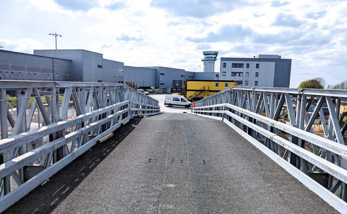 Leased steel bridge helps Bristol Airport maintain operations during expansion