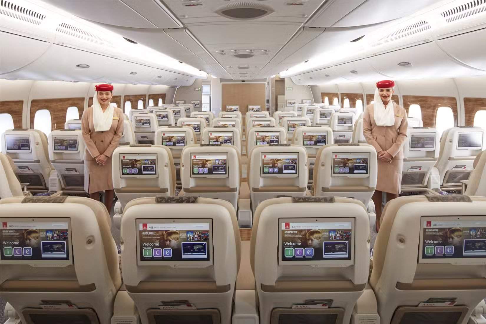 Innenansicht der Emirates Premium Economy Kabine im Airbus A380