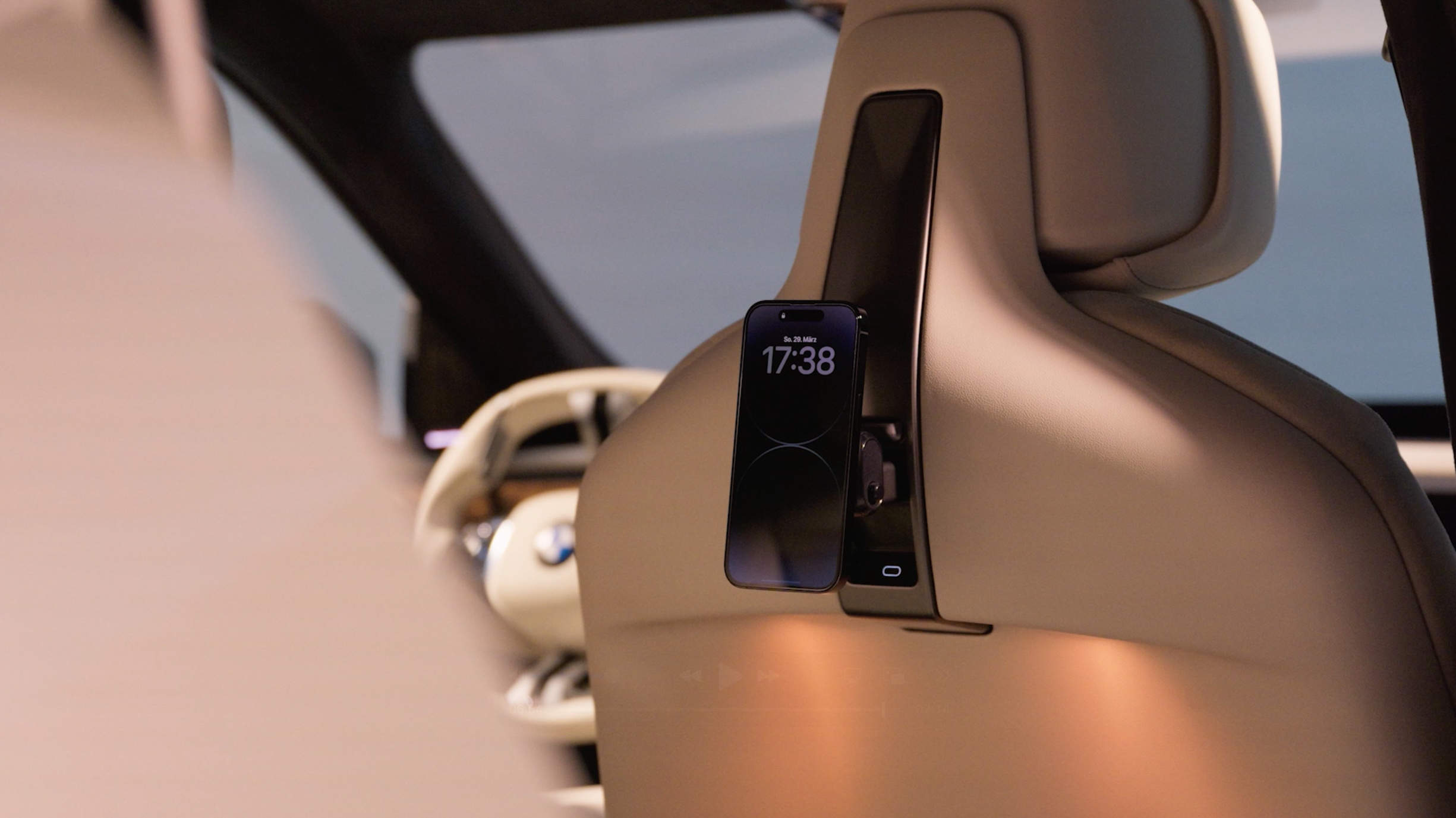New BMW X5 to feature pure V8 engine, no battery