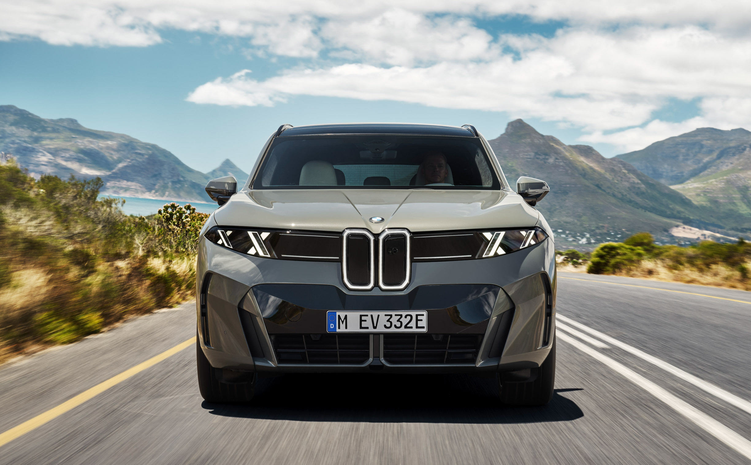 New BMW X5 to feature pure V8 engine, no battery