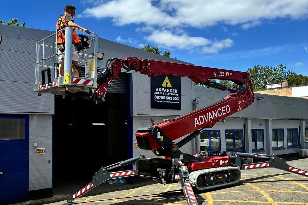Cette nacelle araignée de 33 mètres arrive chez Advanced Access