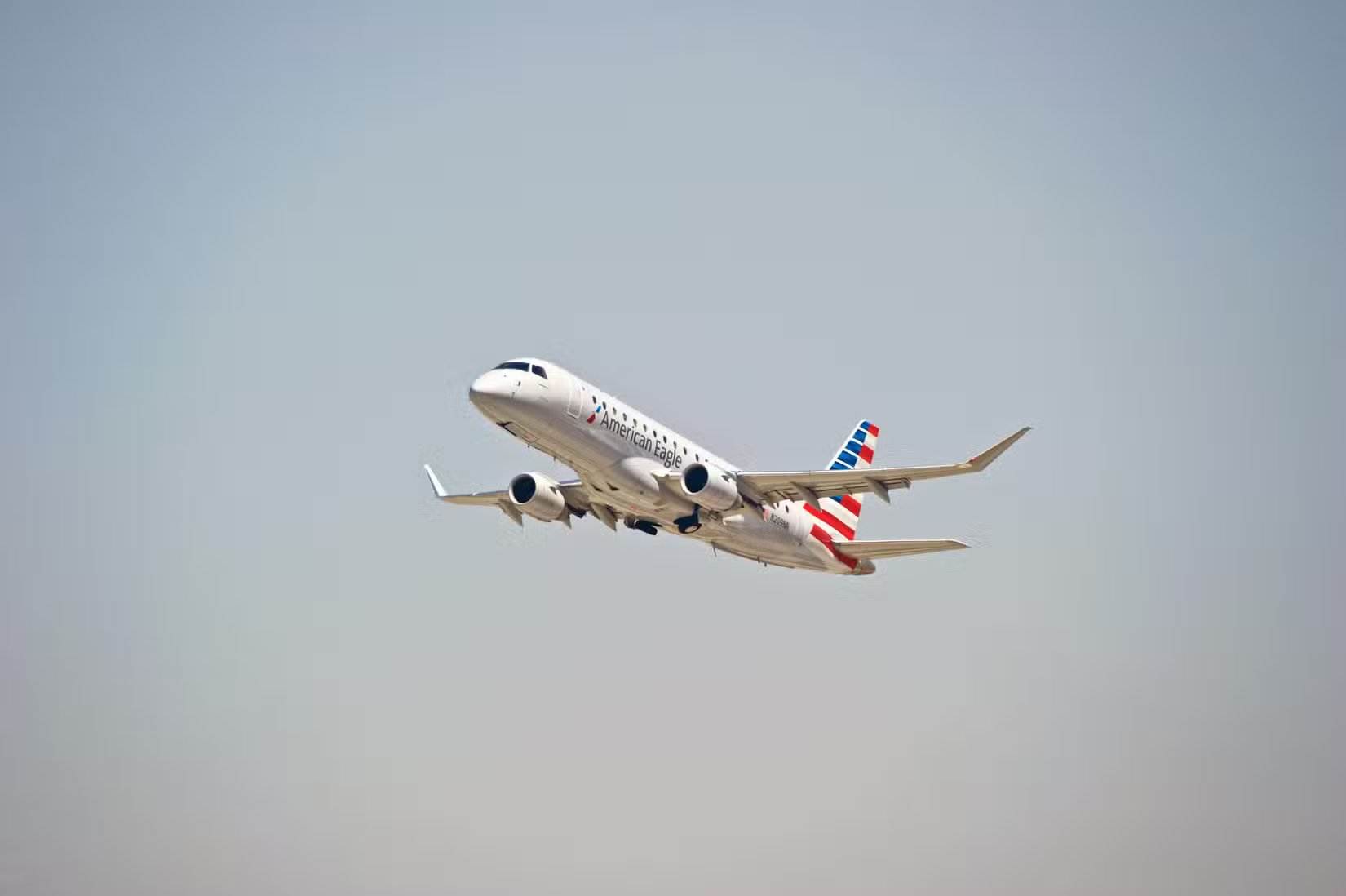 American Airlines Envoy Air E170