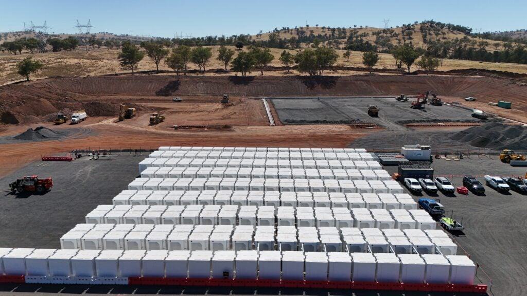 Das Bulabul-Batteriespeichersystem der australischen Firma Ampyr. Das Unternehmen unterzeichnete im vergangenen Jahr eine Vereinbarung für eine indigene Eigenkapital-Partnerschaft für dieses Projekt. Bildquelle: Ampyr Australia.