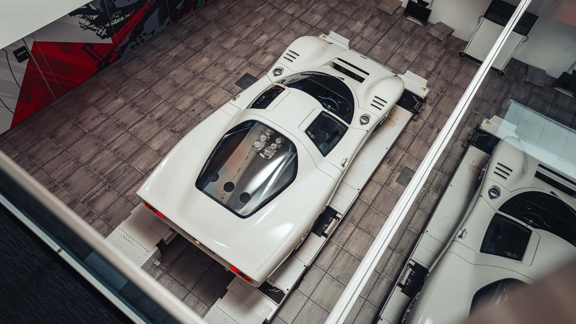 McLaren M6GT (8)