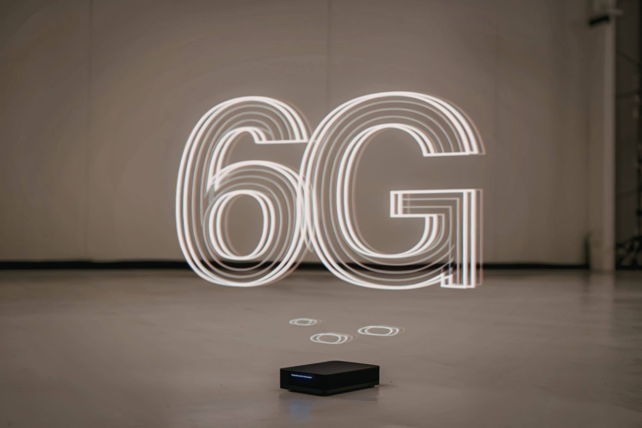 Institut Mines-Télécom officially launches France 6G to build a national telecommunications ecosystem. © rimieandre / Shutterstock