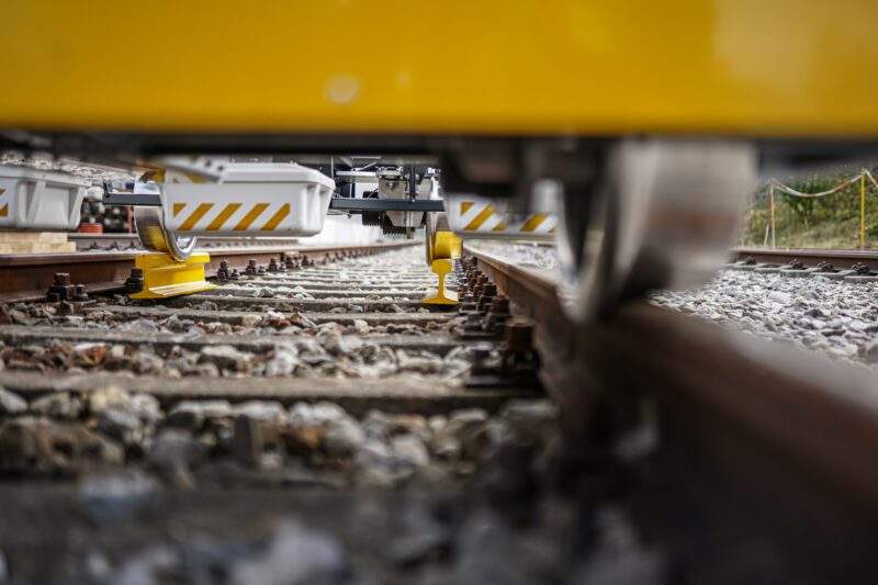 ROSPECT requires only a short preparation time to adapt to almost any track gauge.