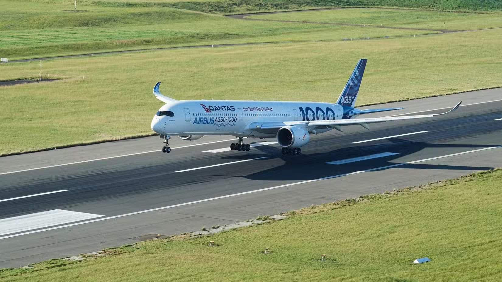 وصول طائرة A350-1000 MSN59 إلى مطار سيدني