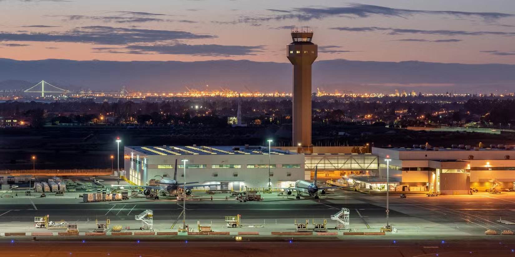 San Francisco Bay Oakland International Airport (OAK)