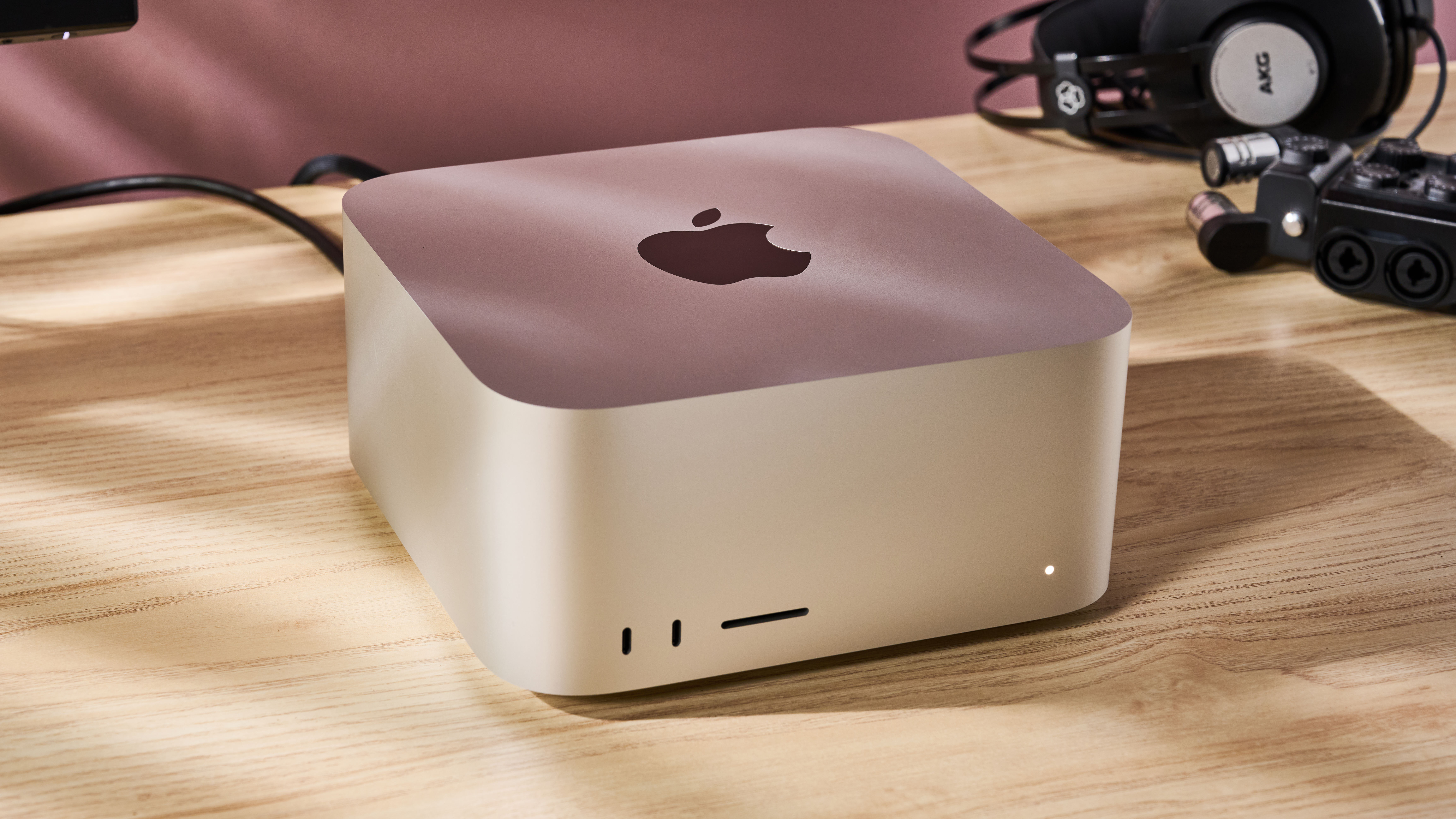 桌面上的Mac Studio