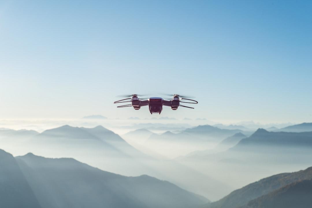 DJI AP100 — Drohnenfallschirm für 1050 US-Dollar, rettet Gerät und Personen