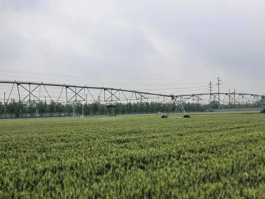 Precision control technology for large multifunctional sprinkler irrigation machines in the Huang-Huai-Hai region