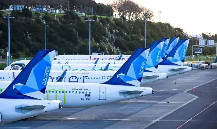 Avião do grupo SATA