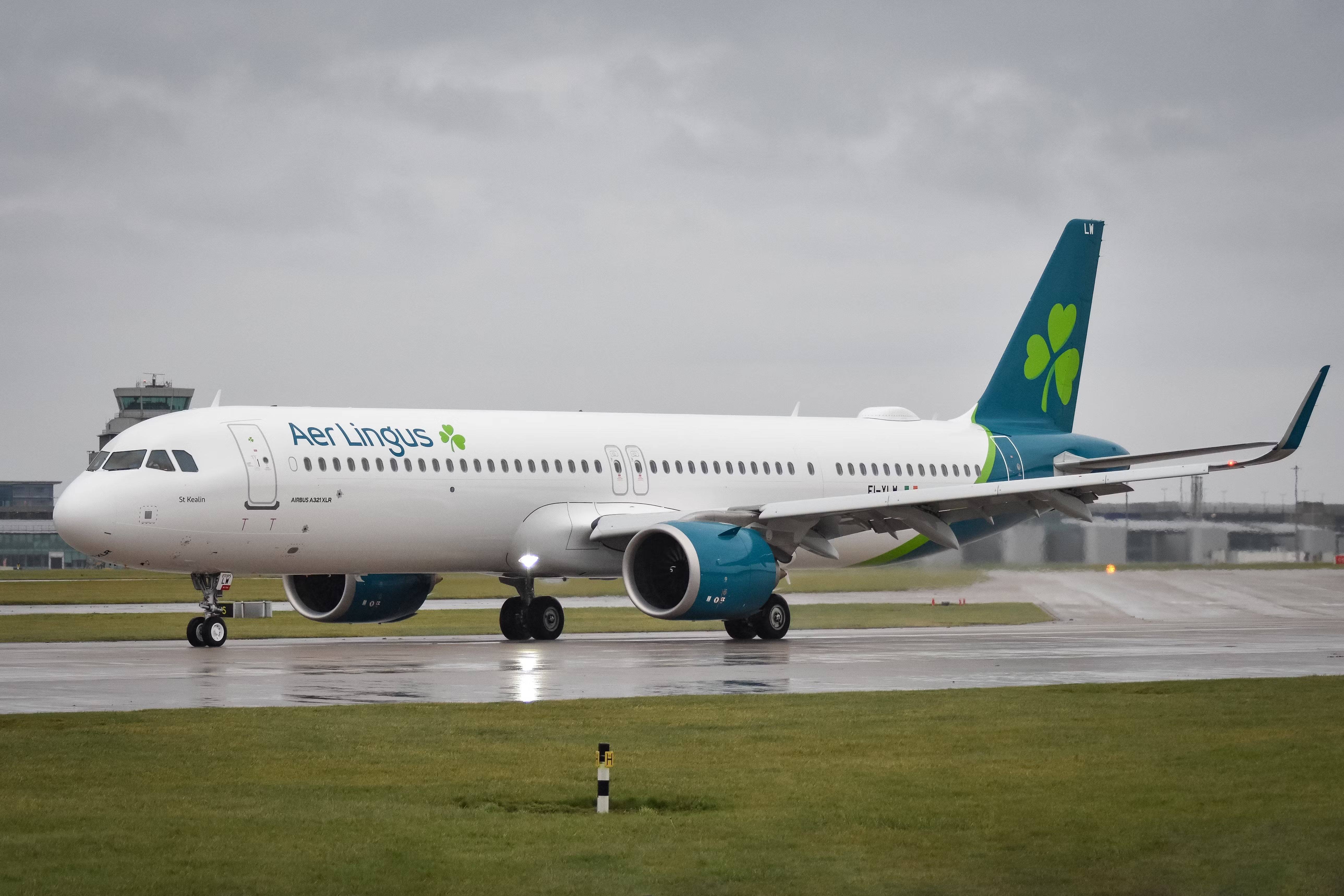 Airbus A321XLR da Aer Lingus decolando do Aeroporto de Manchester
