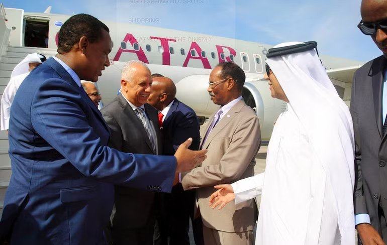 Lançamento do Qatar Airways A320 em Mogadíscio