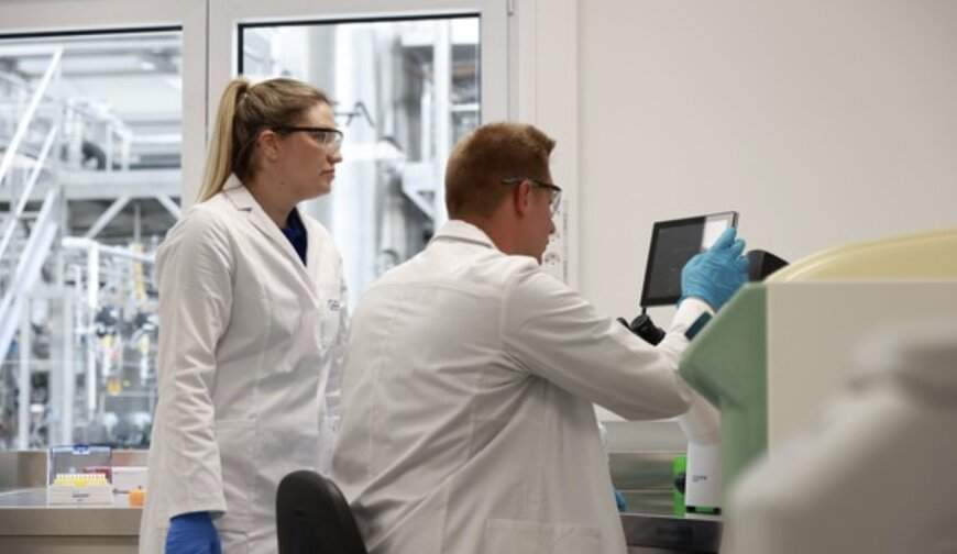 Infrastructure pilote accélérant la mise à l'échelle de la bioproduction