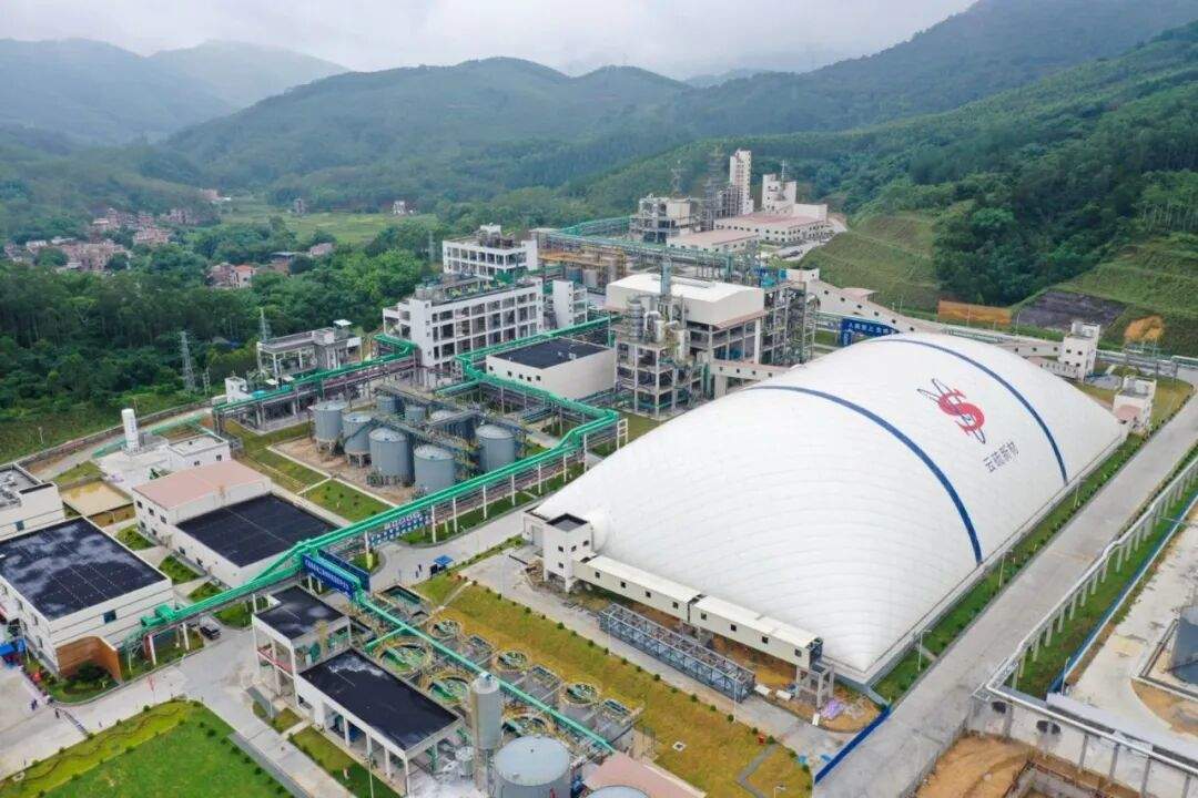 近日,五环公司广东云硫新材10万吨/年精制湿法磷酸项目进入试生产。项目建成后将填补广东在高端湿法磷酸领域技术空白,同步创造400余个就业岗位,为全省培育先进材料产业集群、发展新质生产力提供有力支撑。