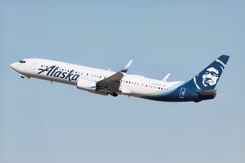 Alaska Airlines Boeing 737-900ER
