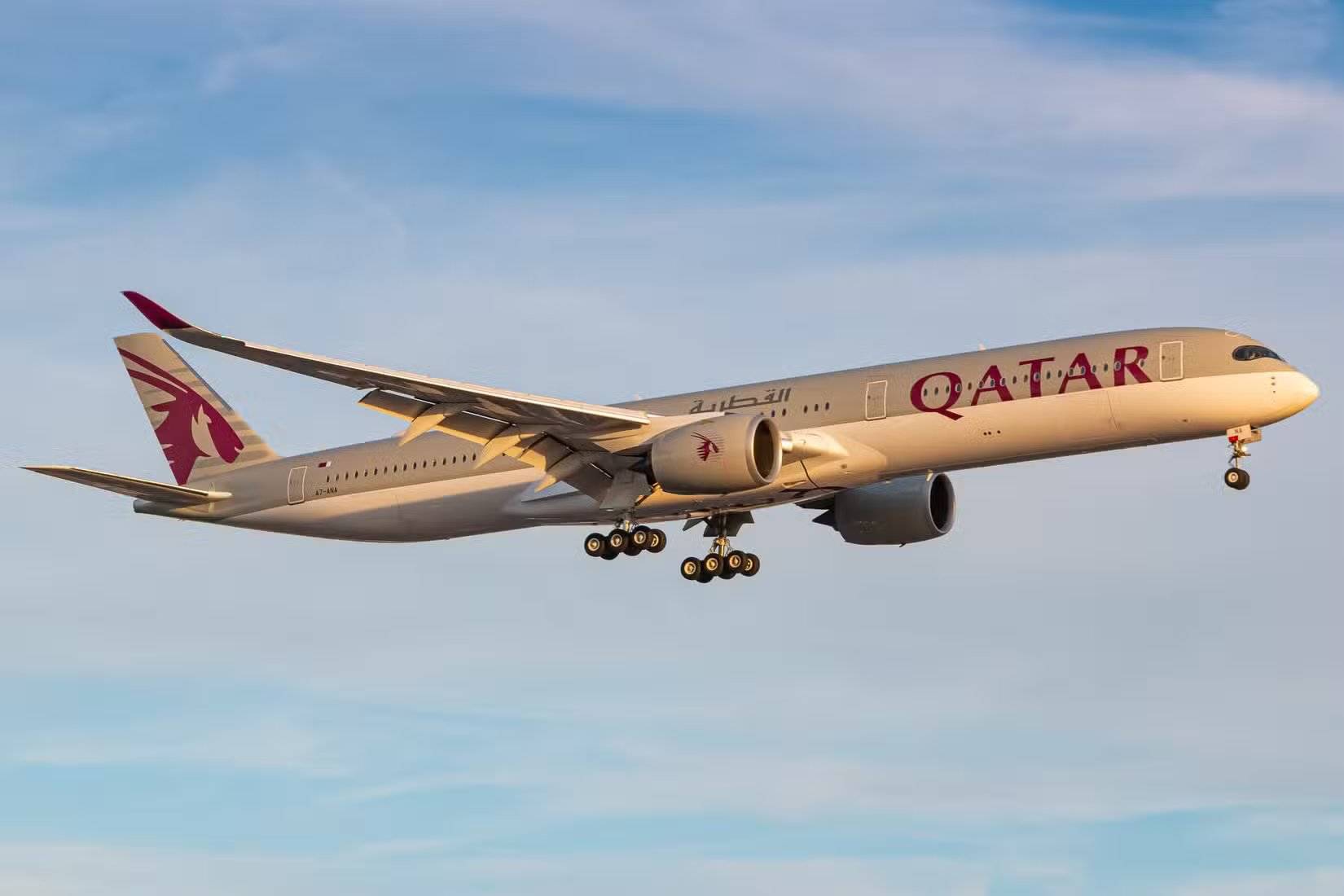 Qatar Airways Airbus A350-1000