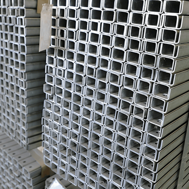 Perfil U de Aço para Suporte Fotovoltaico｜Fornecedor de Perfis de Aço Personalizados para Estruturas de Instalação Solar