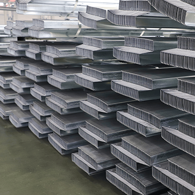 Perfil Z de Aço para Estrutura de Suporte Fotovoltaico｜Fornecedor de Estruturas de Aço de Alta Resistência para Energia Solar