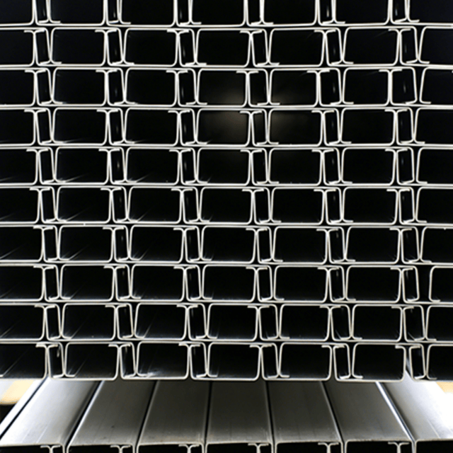 Solução em Perfis de Aço Especiais para Suportes Fotovoltaicos|Fornecedor de Fabricação de Perfis C, U, Z e H