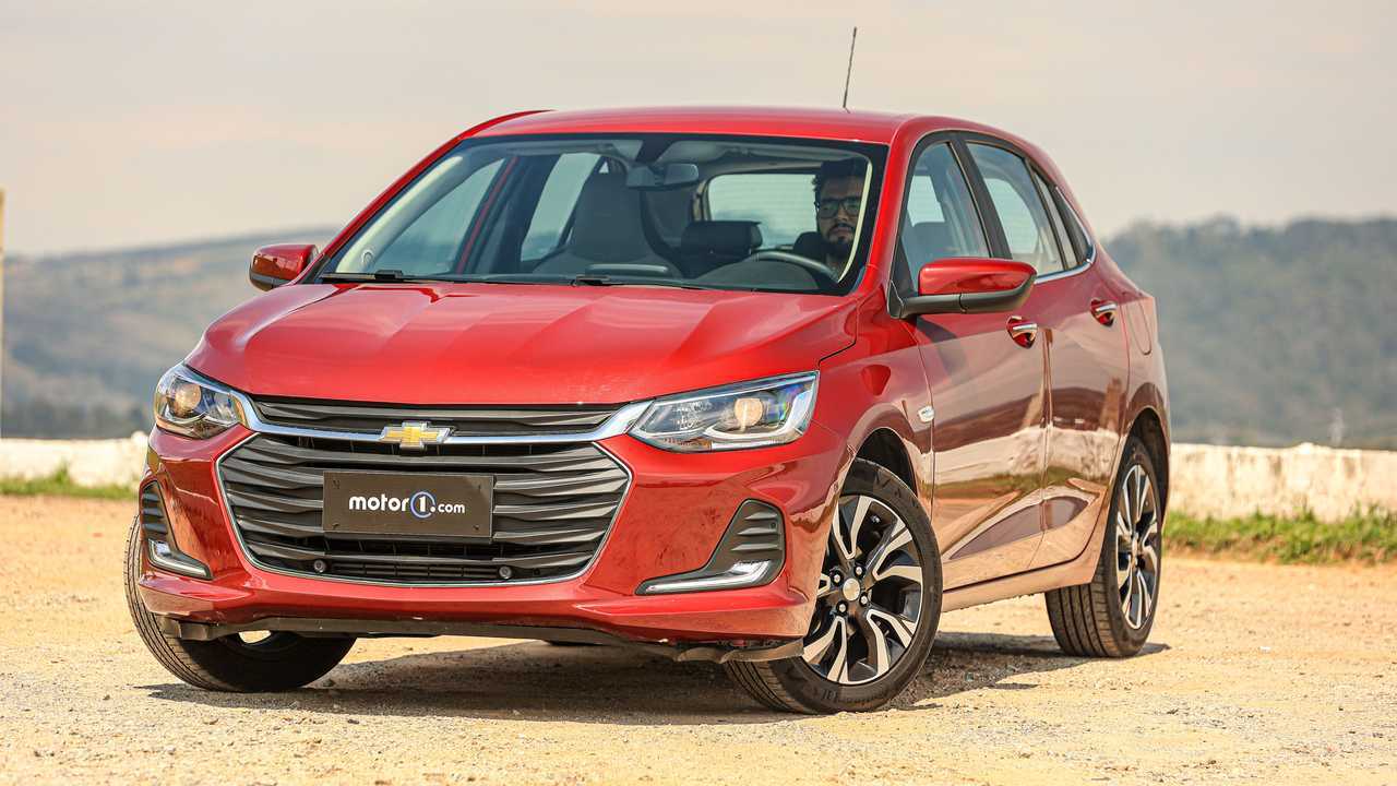 Сравнение: Volkswagen Polo Highline vs. Chevrolet Onix Premier vs. Hyundai HB20 Platinum Plus vs. Honda City Hatch Touring