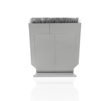 Replaceable wire brush