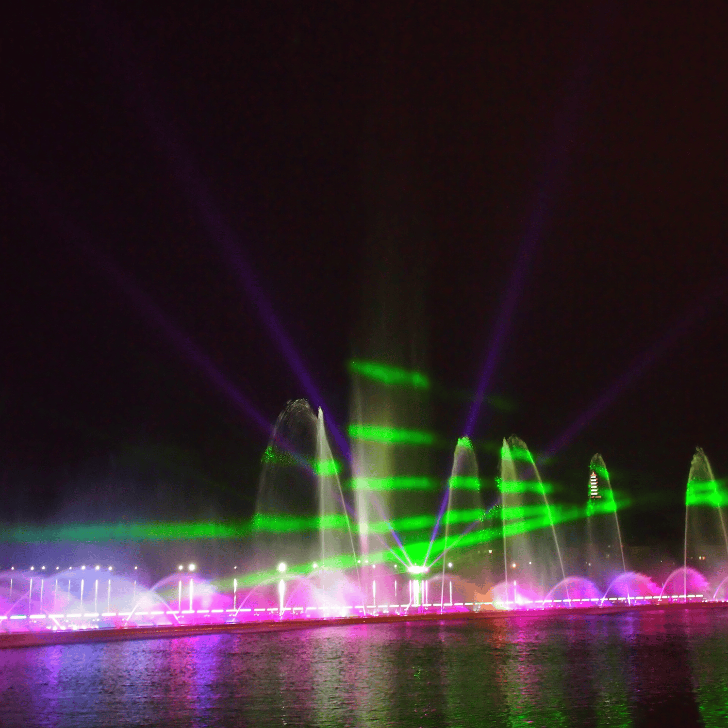 Große Musik- und Tanz-Wassershow, Springbrunnen-Show, Outdoor-Aufführung, Laser- und Lichtshow-Wasserfall