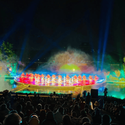 Stunning Dance Music Fountain Show, Laser Beams, Lights, Artificial Fog Dance, Stage Machinery, Phoenix Sculpture