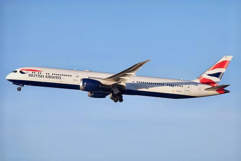 British Airways Boeing 787-10 lifting off