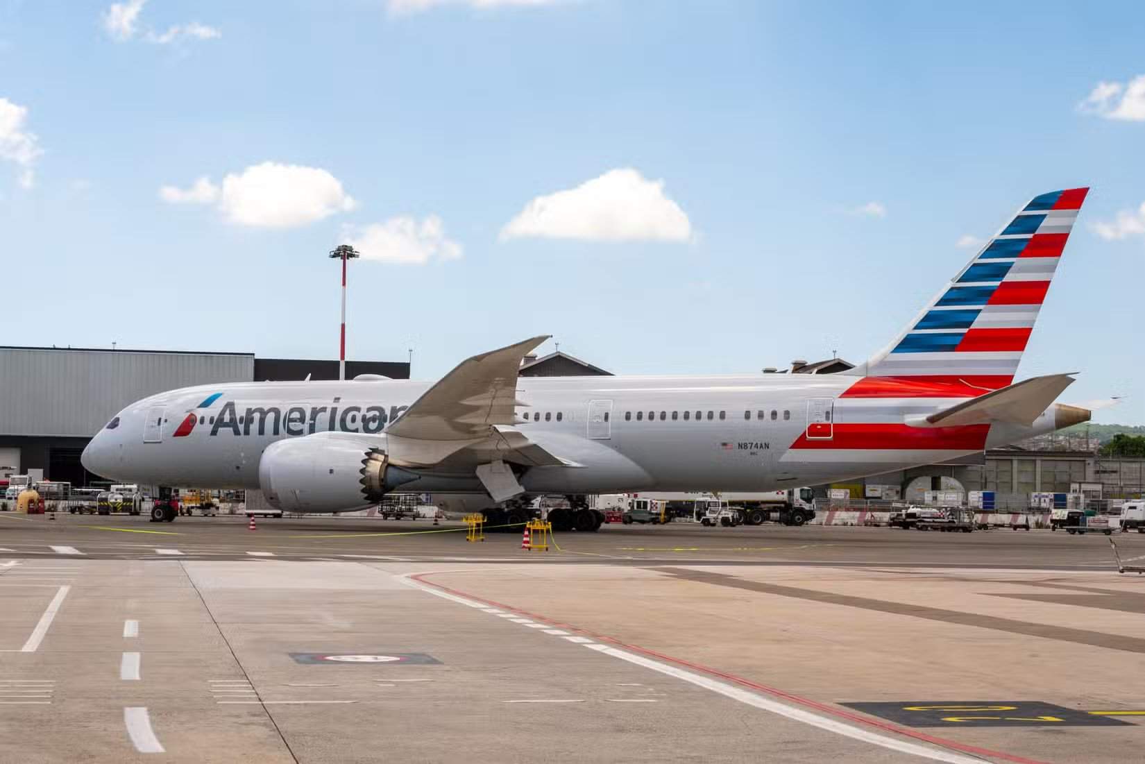 American Airlines Boeing 787-8 Dreamliner
