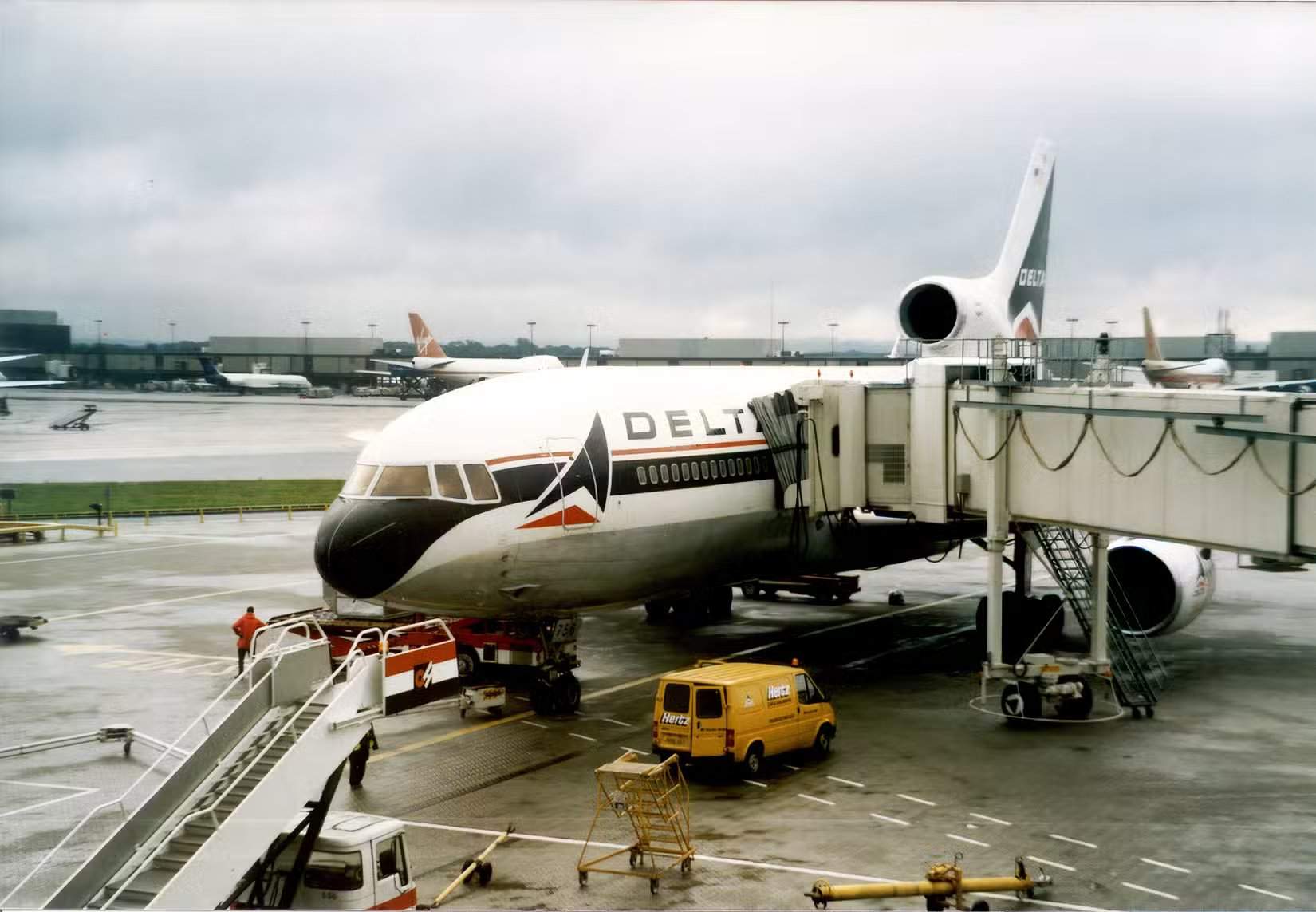 Lockheed L-1011 TriStar авиакомпании Delta Air Lines на стоянке