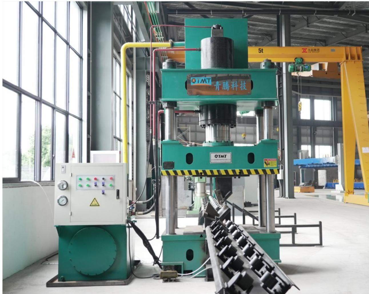 Angle Steel Opening and Closing Machine
