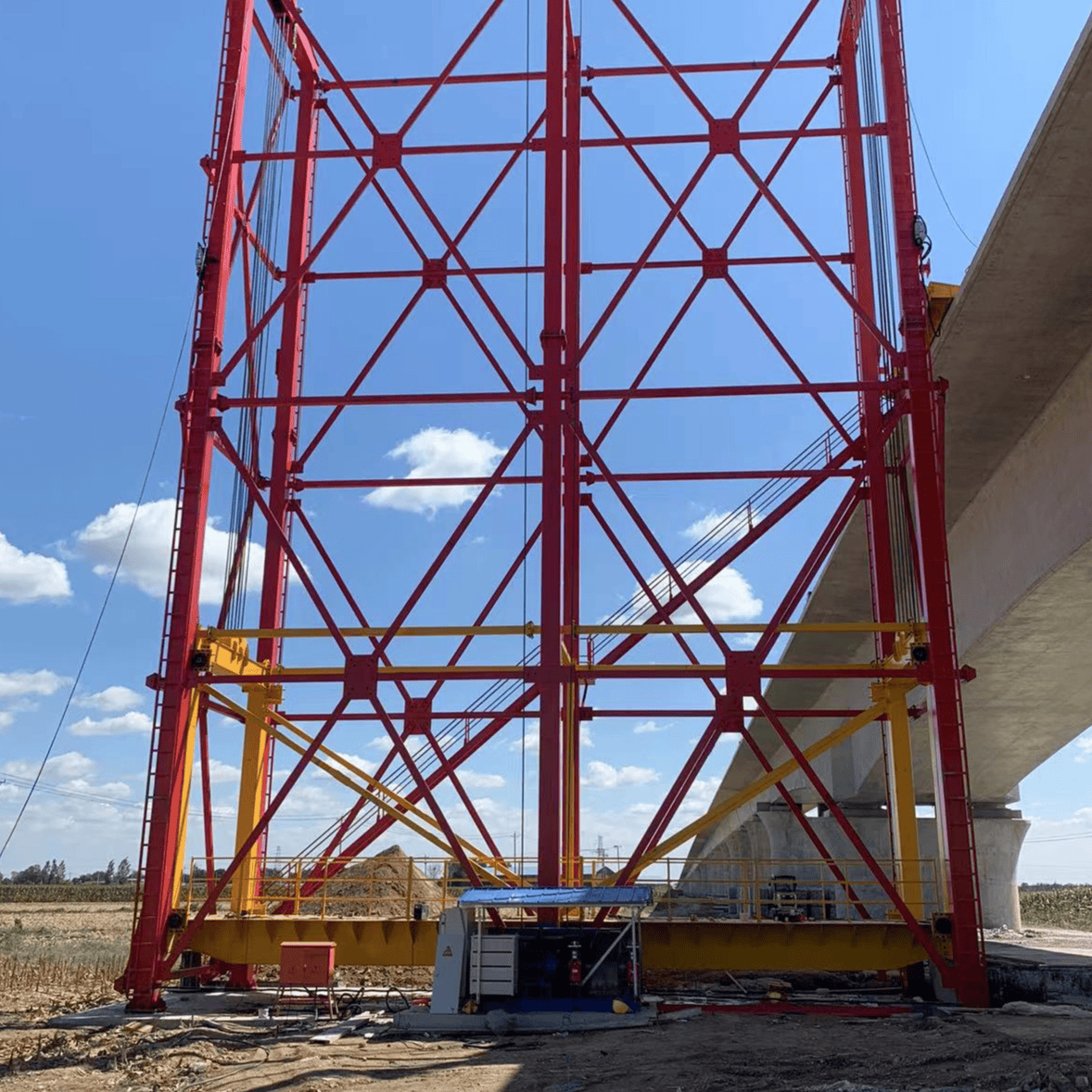 High-Speed Railway Tanker Hoist