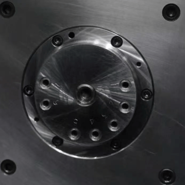 HMC600DSP-5i Siebzehn-Achsen-CNC-Doppelspindel-Bearbeitungszentrum mit austauschbarem Doppeltisch, Fünf-Achsen-Simultanbearbeitung, Fünf-Seiten-Bearbeitung, Hochgeschwindigkeits-Präzisionsbearbeitungszentrum