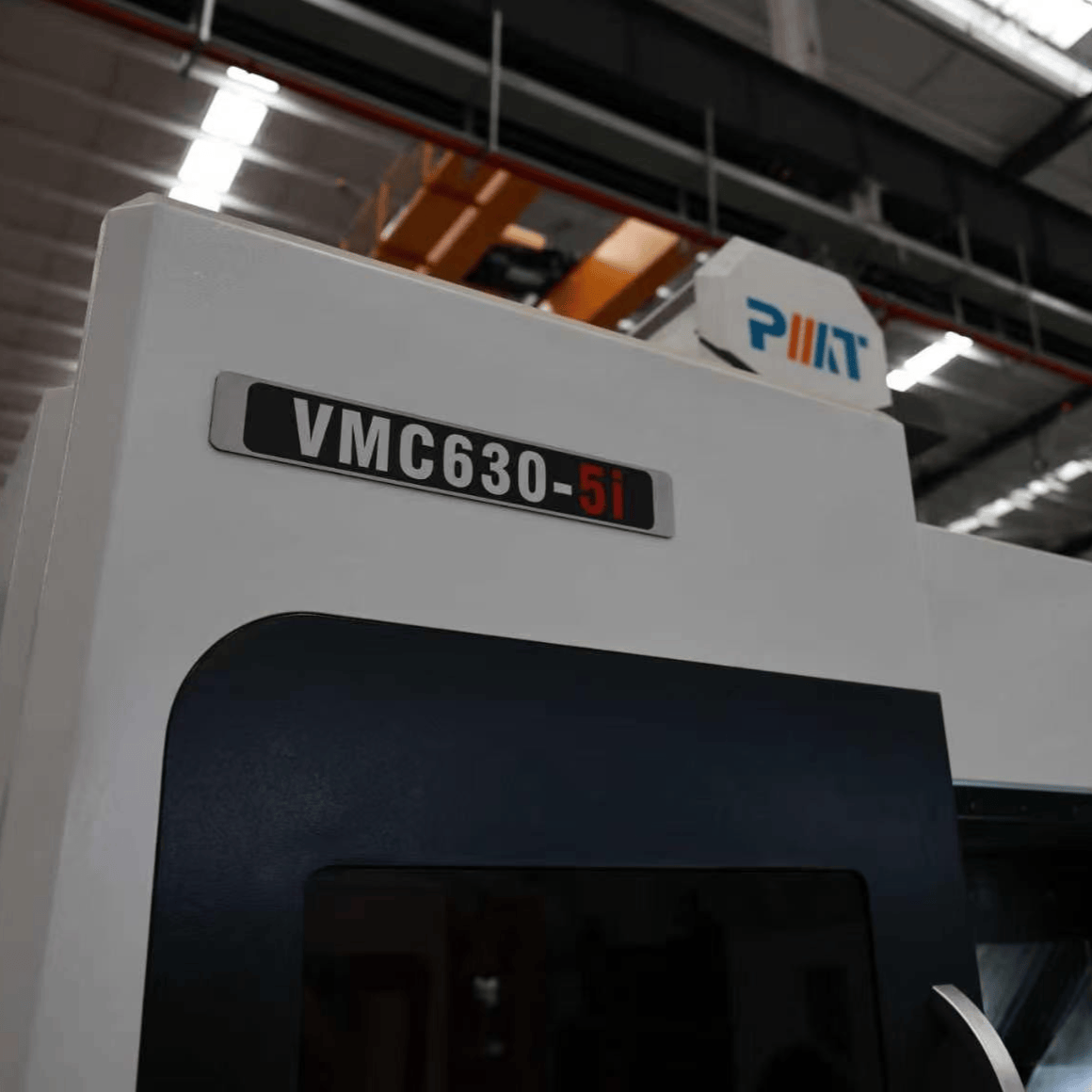 VMC630-5i Doppelsäulen-Vertikalfräsmaschine mit Wiege und 5-Achs-Simultanbearbeitung