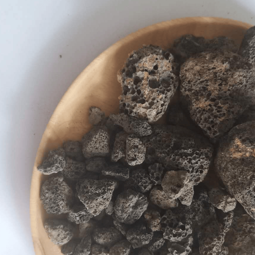 火山岩选购指南：优质靠谱厂家挑选技巧讲解 - 河南宇泰环保材料有限公司