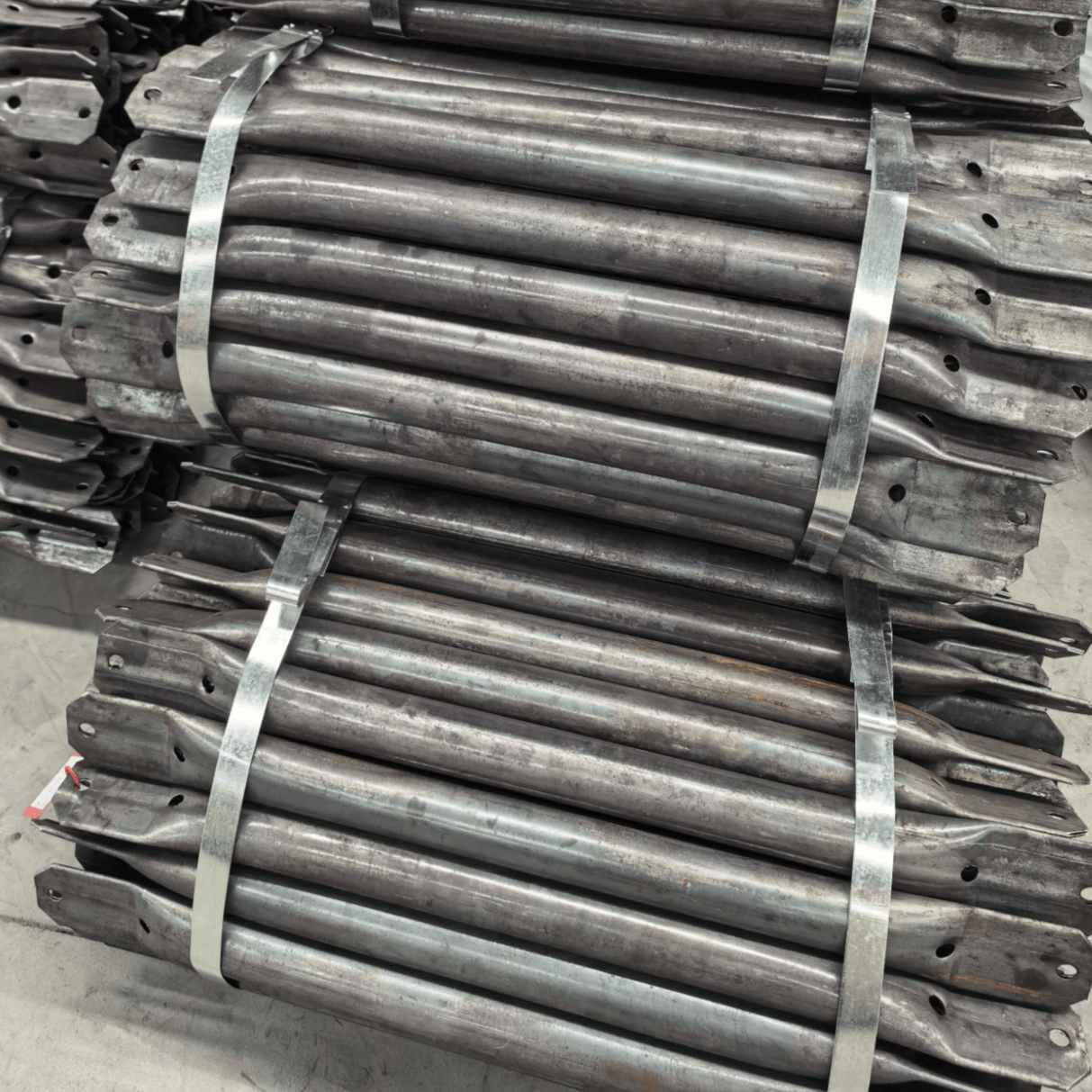 Расплющенная круглая труба с диагональной опорой - Tianjin XinShuo Fengda Steel Co., Ltd.