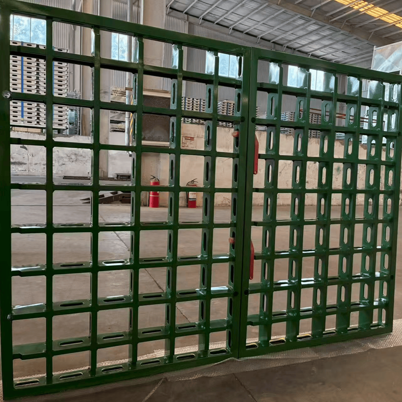 TB100 系列模块化钢框墙体模板系统 - 泰博智能建造科技(苏州)有限公司