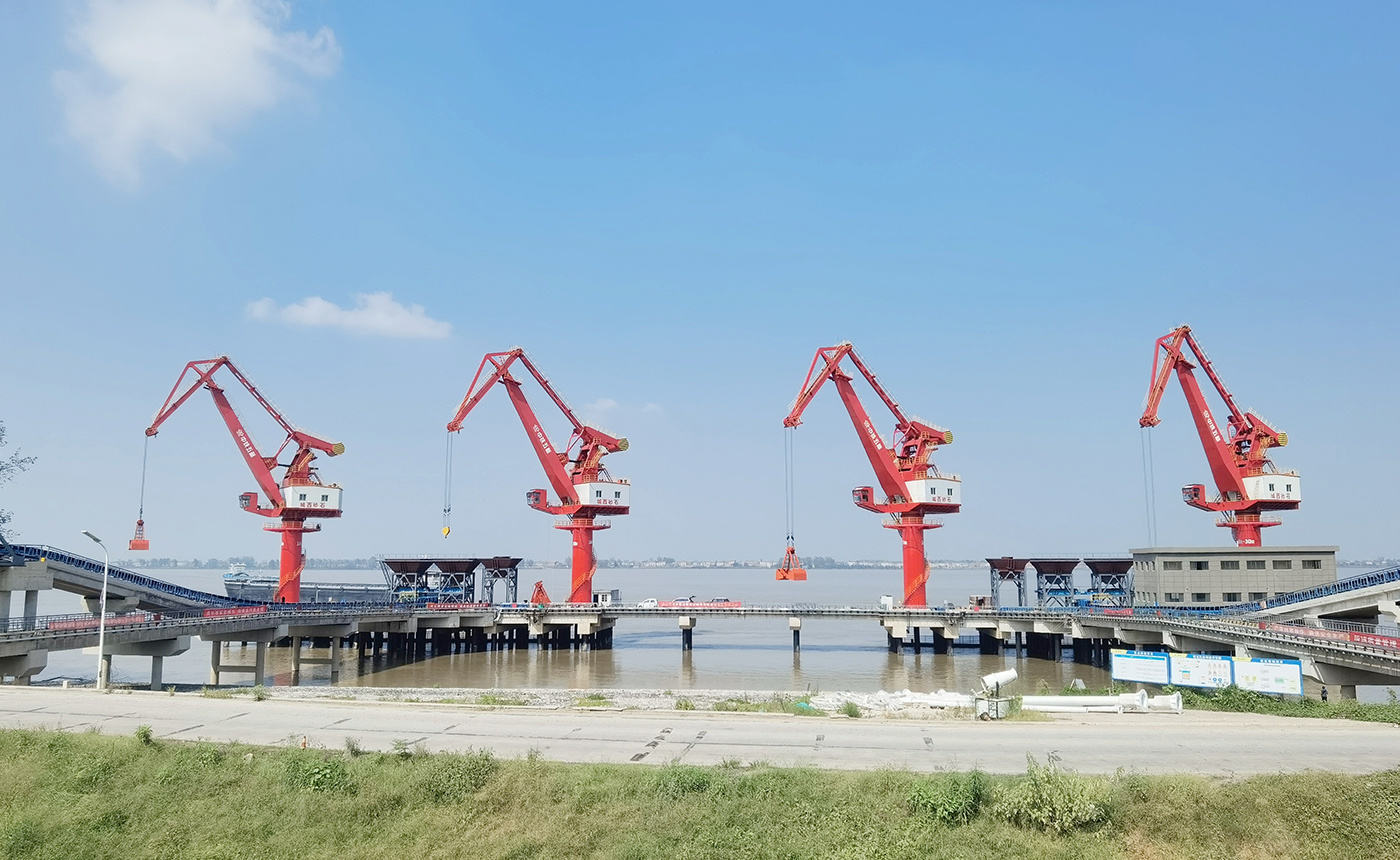 رافعة ثابتة - Hunan China Railway WUXIN Heavy Industry Co., Ltd.