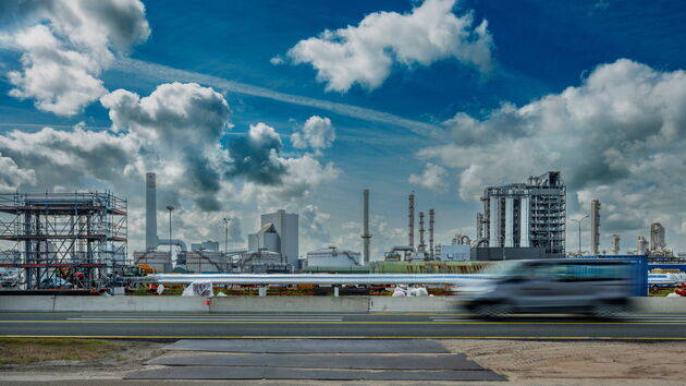 The Port of Rotterdam and Deltalinqs have welcomed the announcement that electricity grid capacity in Europoort can be accelerated.